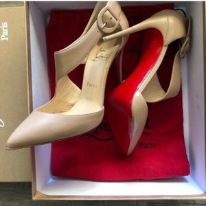 Napa Stilleto Nude- Christian Louboutin